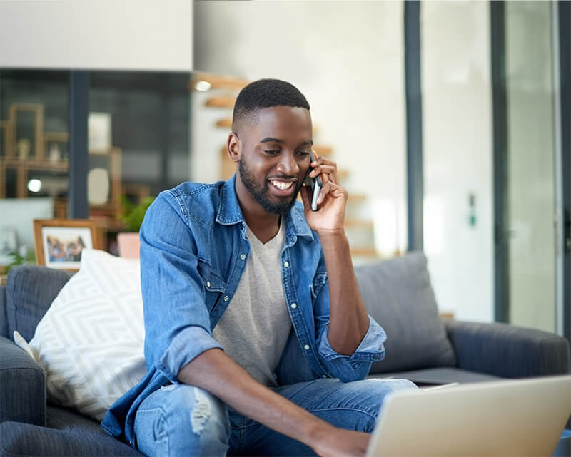 Man using cellphone