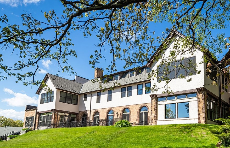 Gateway Foundation Lake Villa Building